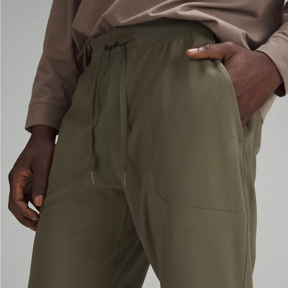 Lululemon athletica ABC Jogger color army green men’s size xs s L XL - Picture 4 of 10